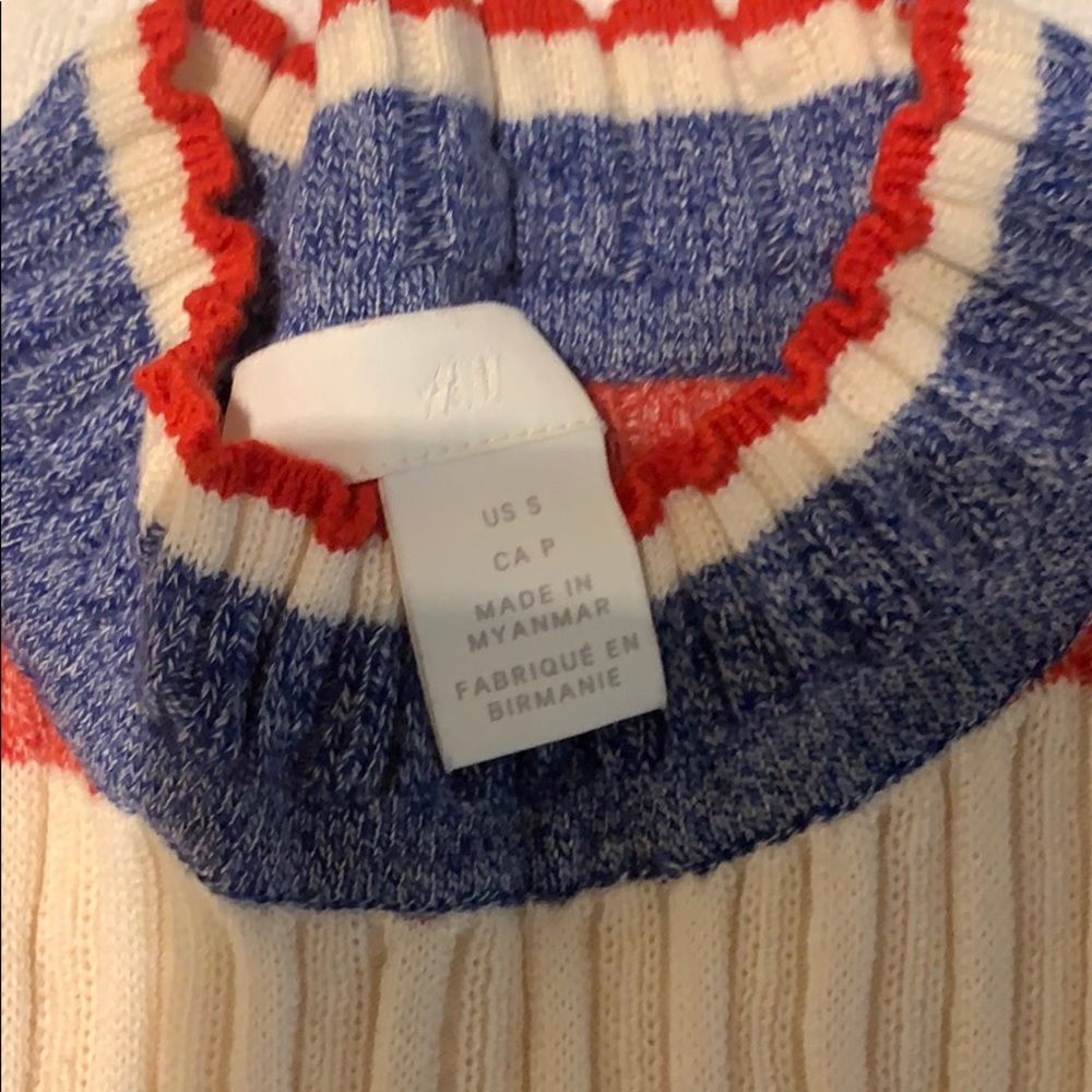 H&M fitted ribbed sweater - Picture 3 of 4